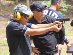 Latihan Menembak ASHC IAIN Bone, Danyon Ichsan ; Wujud Sinergitas Brimob Bone Dengan IAIN Bone