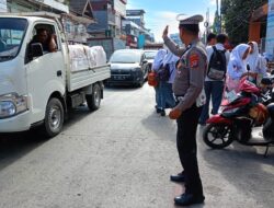 Berikan Pelayanan, Unit Lantas Polsek Ujung Tanah lakukan  Pengaturan Lalu Lintas