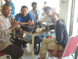 Ngopi Bareng, Bhabinkamtibmas Melayu berikan Imbauan Cegah Hoax di Pemilukada 2024