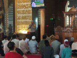 Cegah hoaks di Pemilukada 2024, Bhabinkamtibmas Totaka Berikan Edukasi