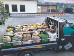 Ribuan liter Minuman Keras Tradisional Jenis Ballo Siap Edar Berhasil Diamankan Tim Opsnal KUBOYAKO Polsek Bontomarannu.