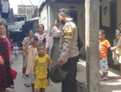 Proaktif Jaga Kamtibmas Pilkada, Bhabinkamtibmas Camba Berua Gencar Sambangi Warga