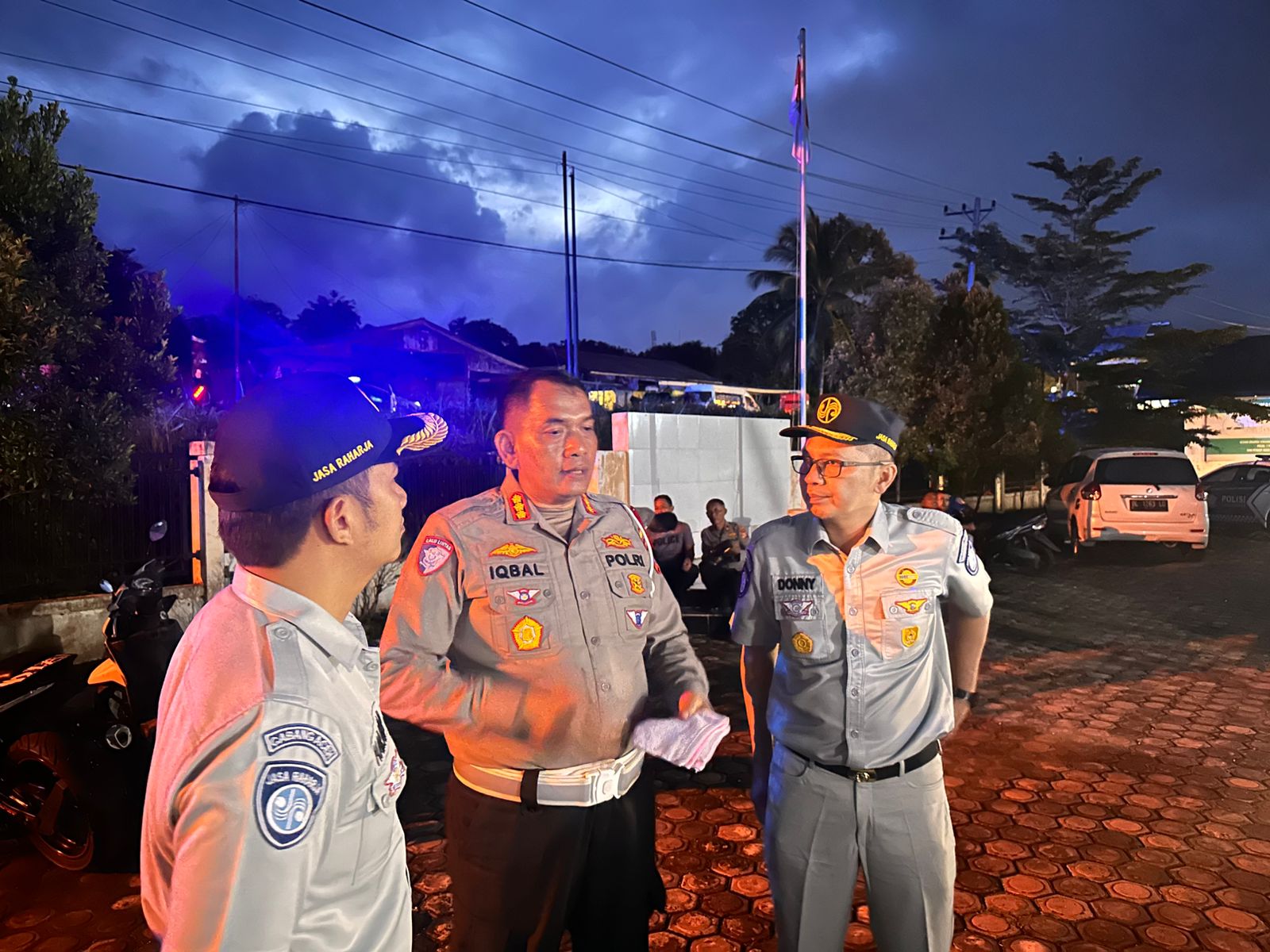 Jasa Raharja Jamin Seluruh Korban Kecelakaan yang Melibatkan Truk  Tronton dan Sejumlah Kendaraan di Kabupaten Pidie