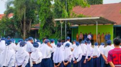 Jadi Pembina Upacara,  Ini Yang Disampaikan Ipda Suardi ke Siswa SMPN 2 Bajeng