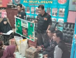 Tak Hanya Berbagi Takjil, Ketua Club Yamaha RX King Ykg Gowa Sampaikan Pesan Ini Ke seluruh Anggotanya